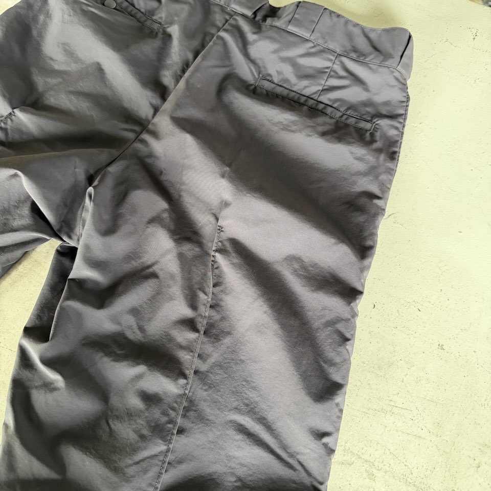【Men's】BURLAP OUTFITTER | バーラップアウトフィッター Pleated Work Pant - RAVEN - 画像 (15)