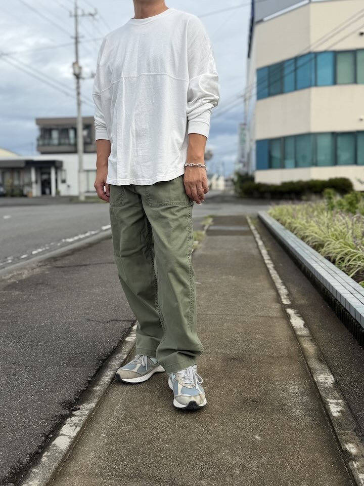 【Unisex】 BARNS OUTFITTERS | バーンズ アウトフィッター Oversaized Football Tee - WHITE - 画像 (8)