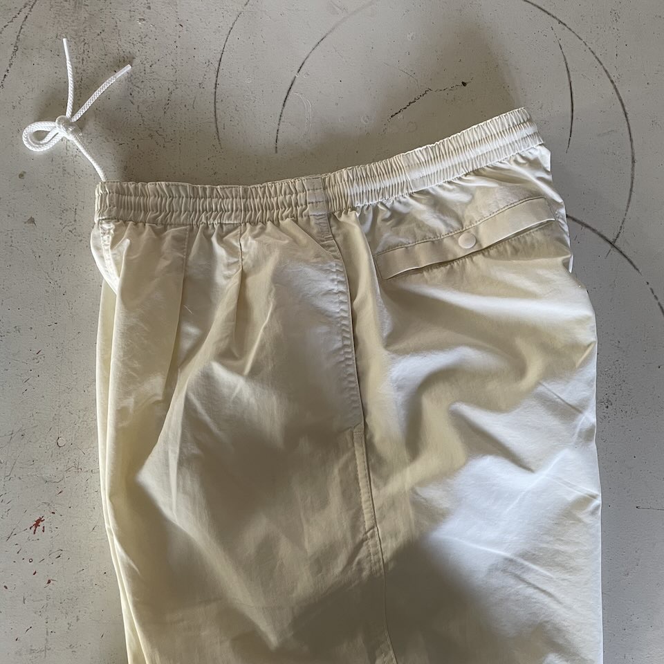 【Unisex】BURLAP OUTFITTER | バーラップアウトフィッター Track Pant Solid - OFF WHITE - 画像 (9)