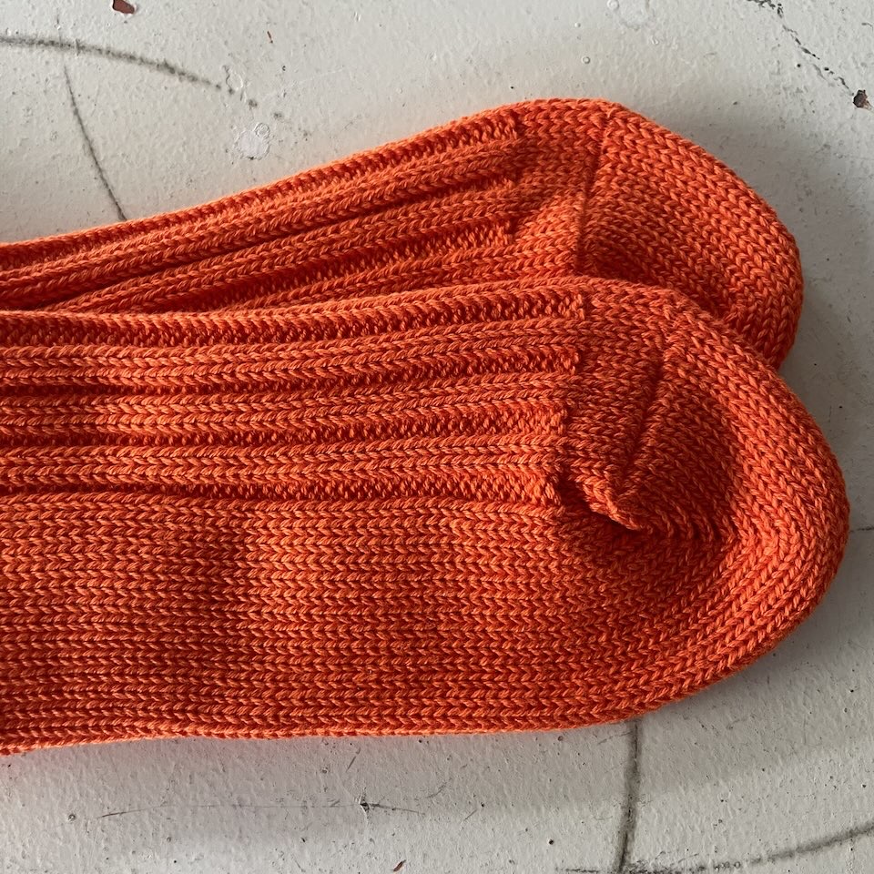 【Unisex】decka Quality Socks | デカ クオリティーソックス Cased Heavyweight Plain Socks - NEON ORANGE - 画像 (5)