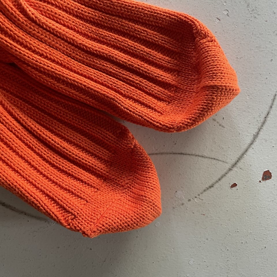【Unisex】decka Quality Socks | デカ クオリティーソックス Cased Heavyweight Plain Socks - NEON ORANGE - 画像 (6)