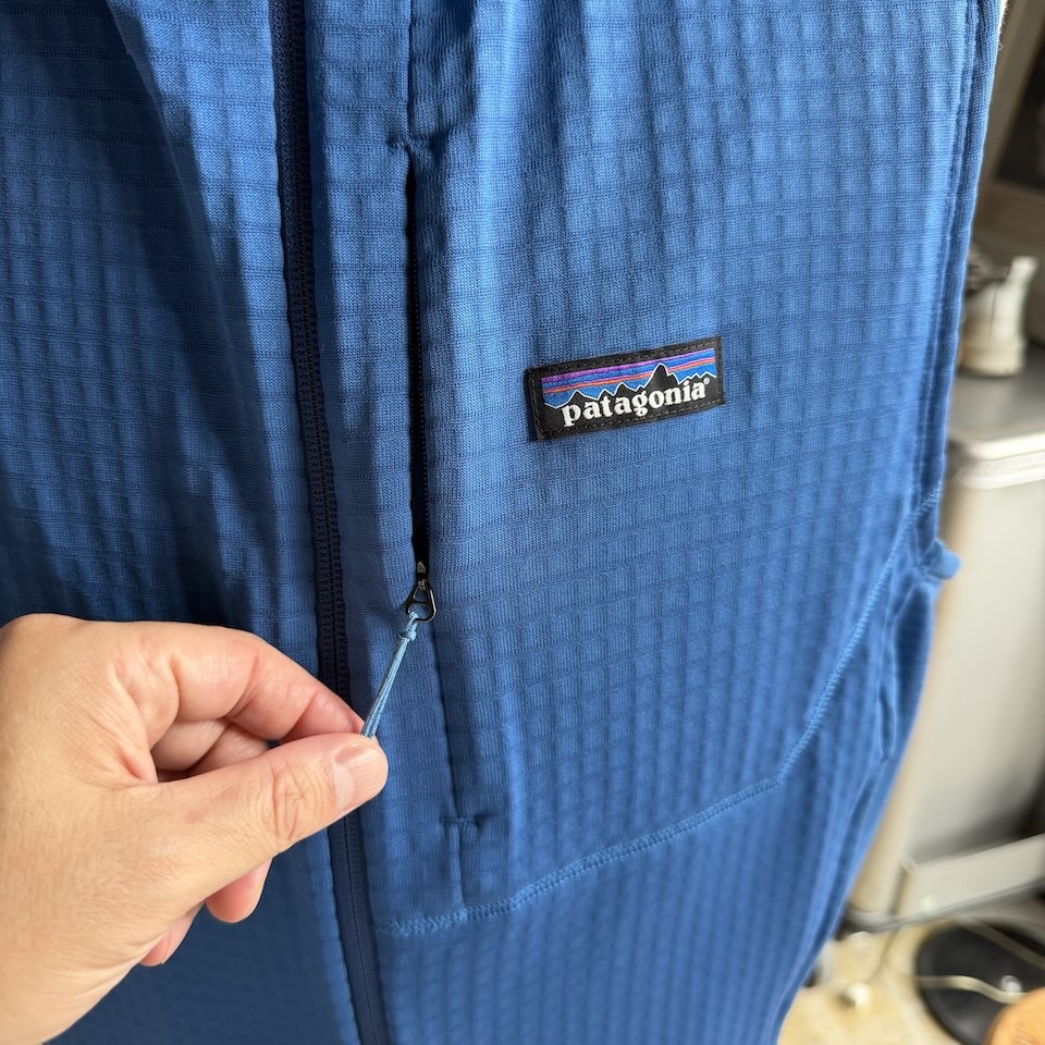 【Men's】patagonia | パタゴニア Men's R1 Vest - AQUATIC BLUE - 画像 (4)