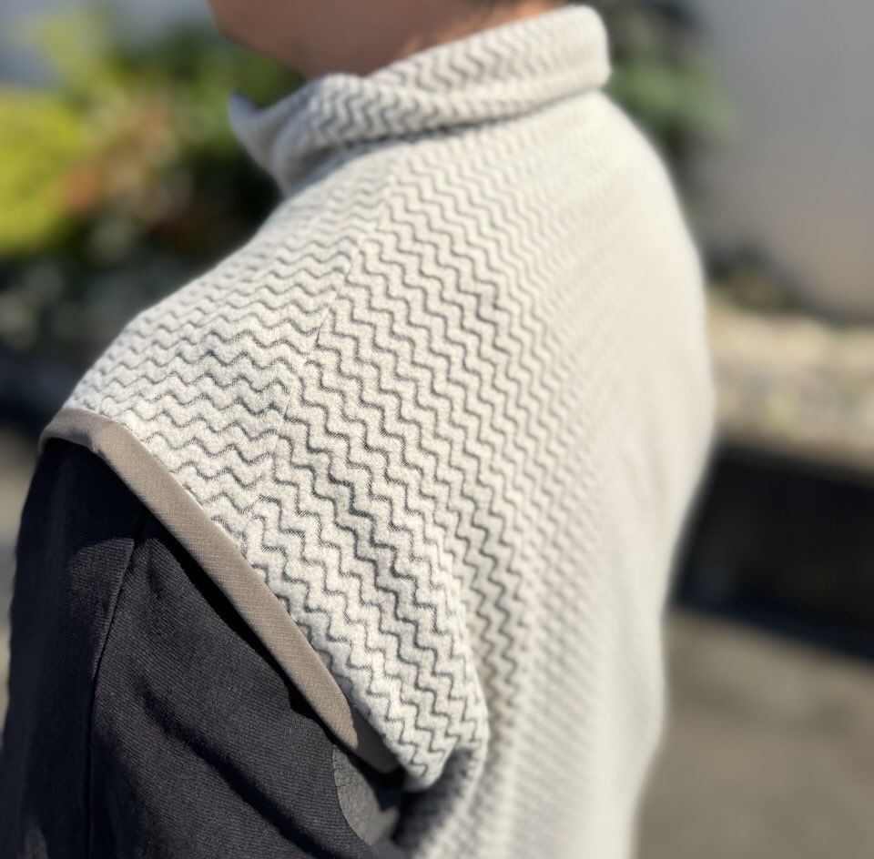 【Men's】patagonia | パタゴニア Men's R1 Air Vest - PELICAN - 画像 (5)