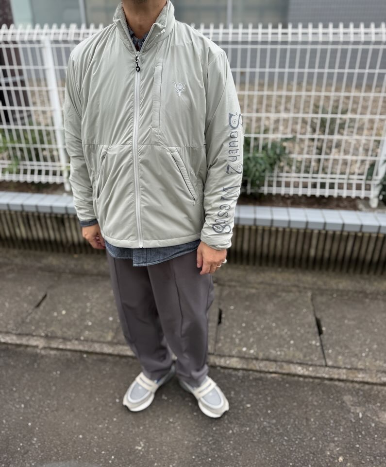 【Men's】South2 West8 | サウスツーウエストエイト 〈SOUTH2 WEST8〉x〈FOXFIRE〉Mid Layer Insulation Jacket - ICE GREY - 画像 (7)