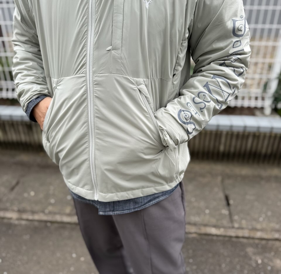 【Men's】South2 West8 | サウスツーウエストエイト 〈SOUTH2 WEST8〉x〈FOXFIRE〉Mid Layer Insulation Jacket - ICE GREY - 画像 (5)